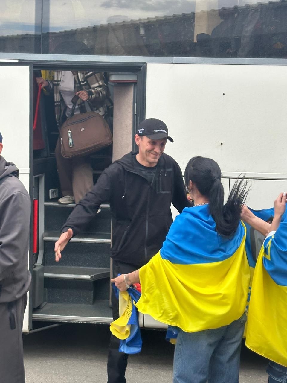 У Кропивницькому зустріли звільненого з російського полону Захисника