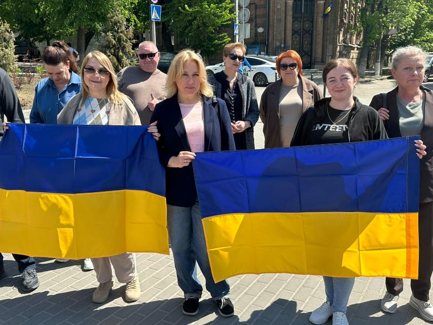 Зустріч звільненого з російського полону  військового Артема Владімірова